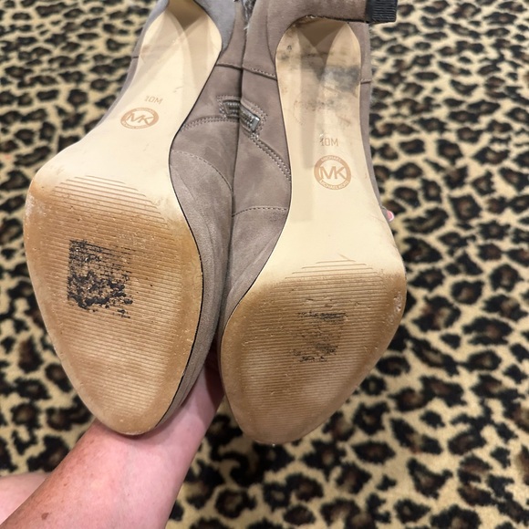 Michael Kors Boots - Picture 3 of 3